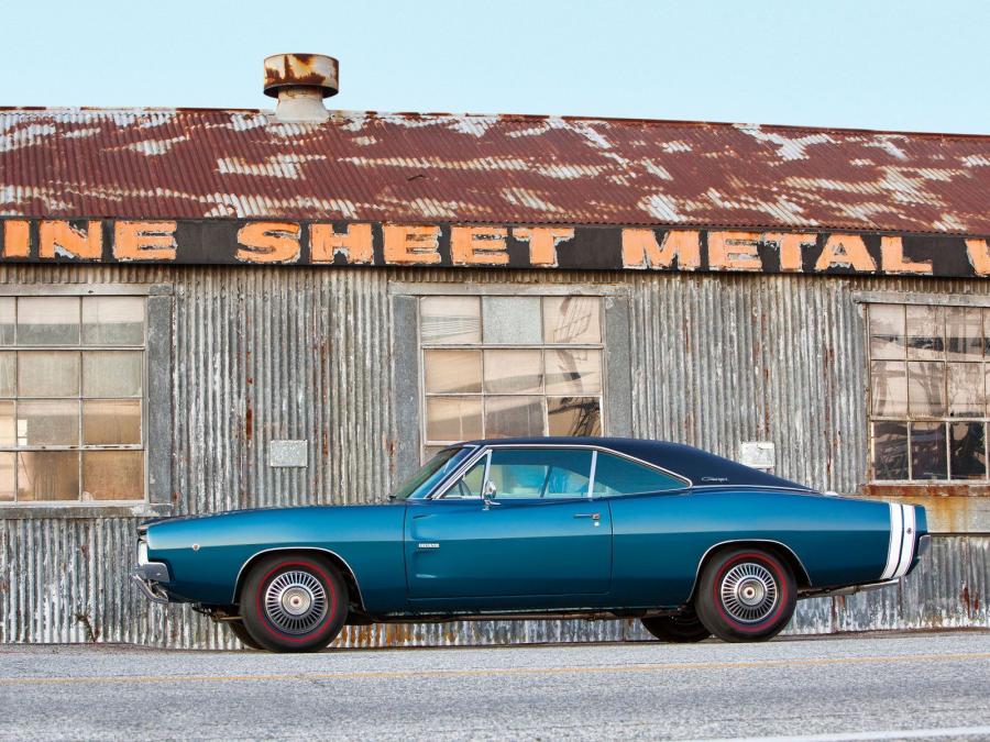  Dodge Charger R/T 426 Hemi 1968 года  (фото 2 из 15)
